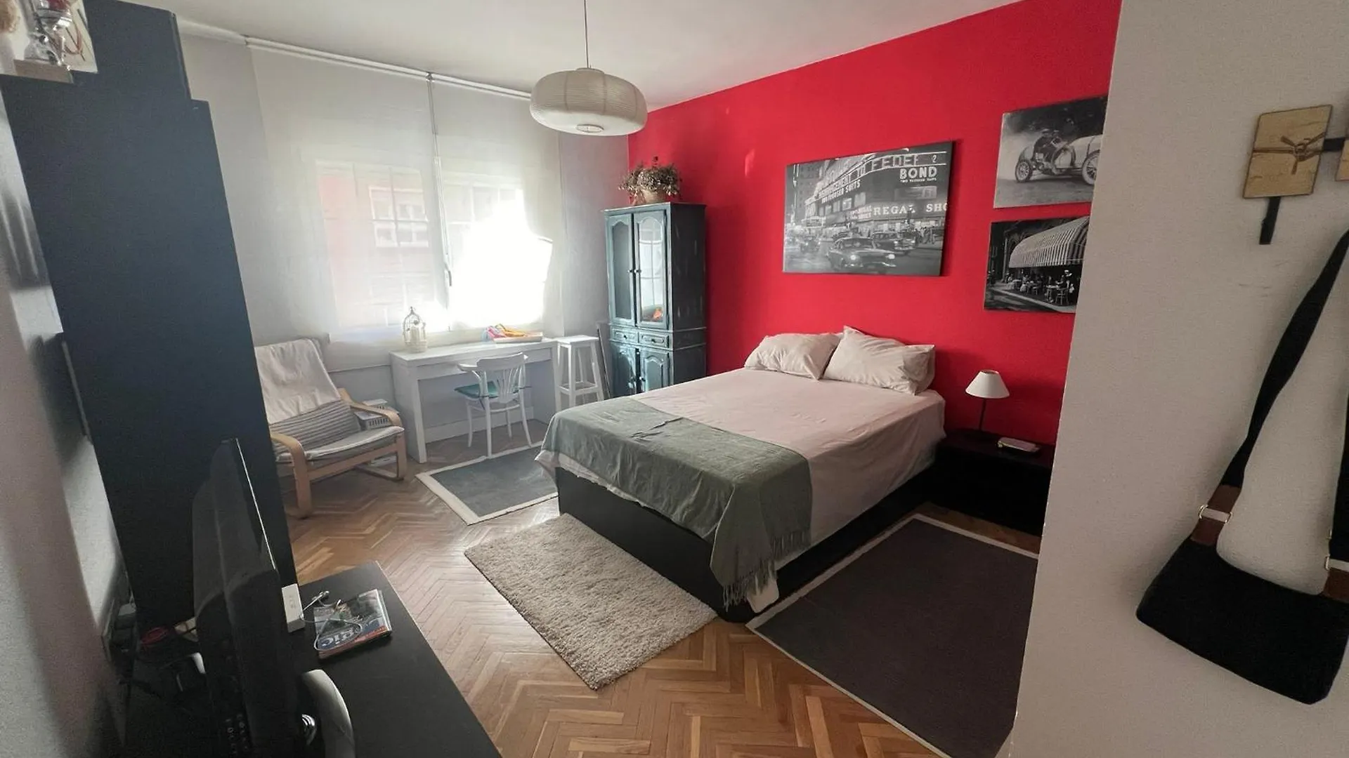 Homestay Encantadora Habitacion En Madrid